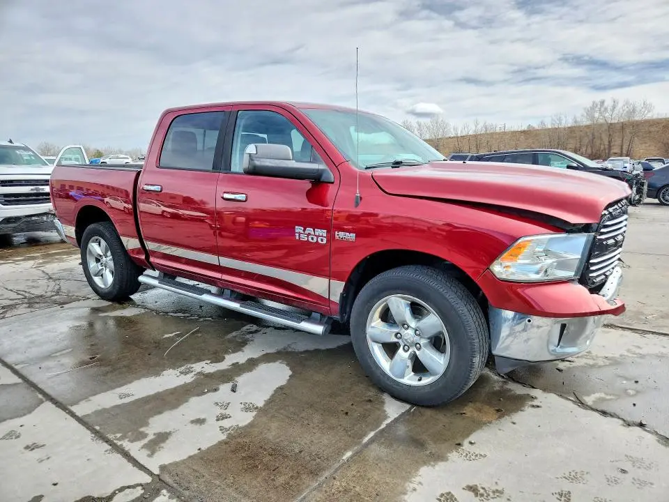 2014 RAM 1500 SLT  