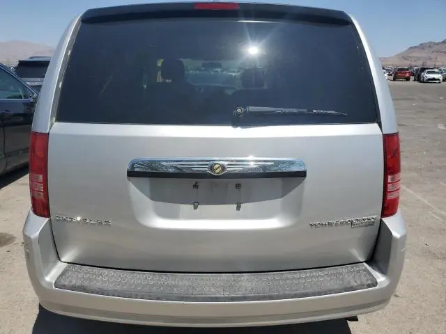 2010 CHRYSLER TOWN & COUNTRY TOURING  