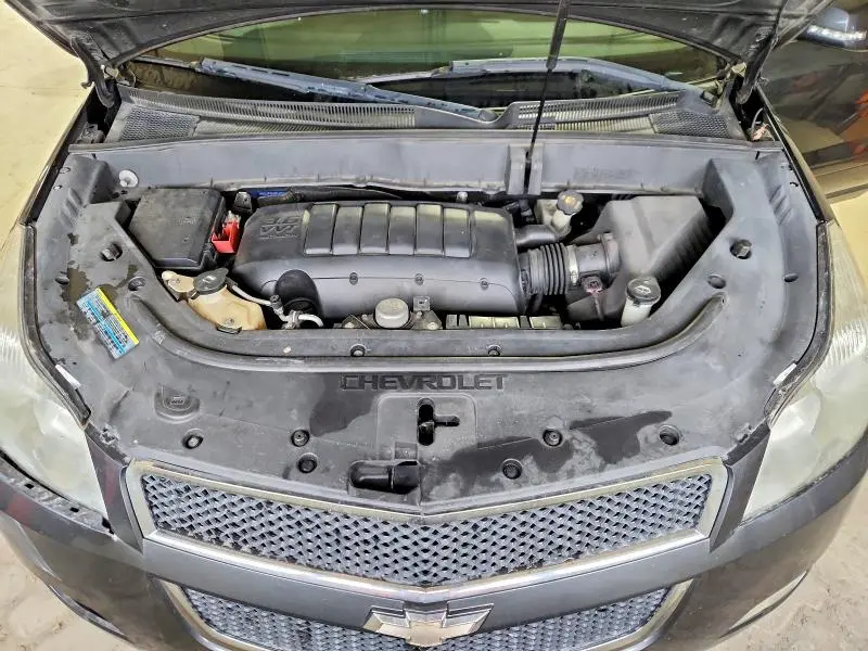 2010 CHEVROLET TRAVERSE LT  