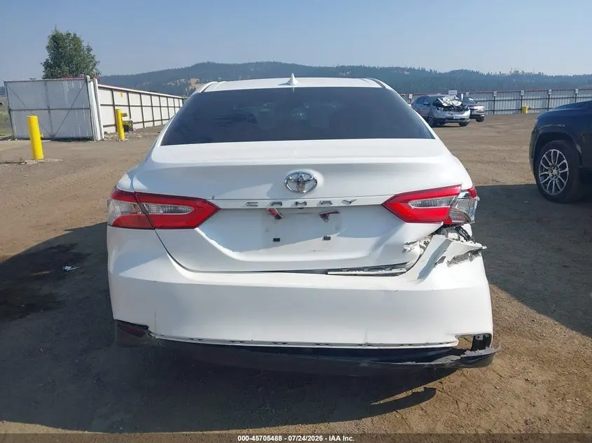 2019 TOYOTA CAMRY LE