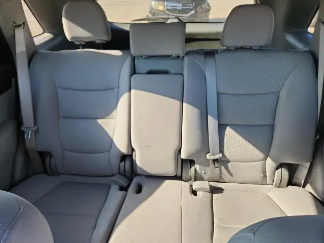 2013 KIA SORENTO LX  