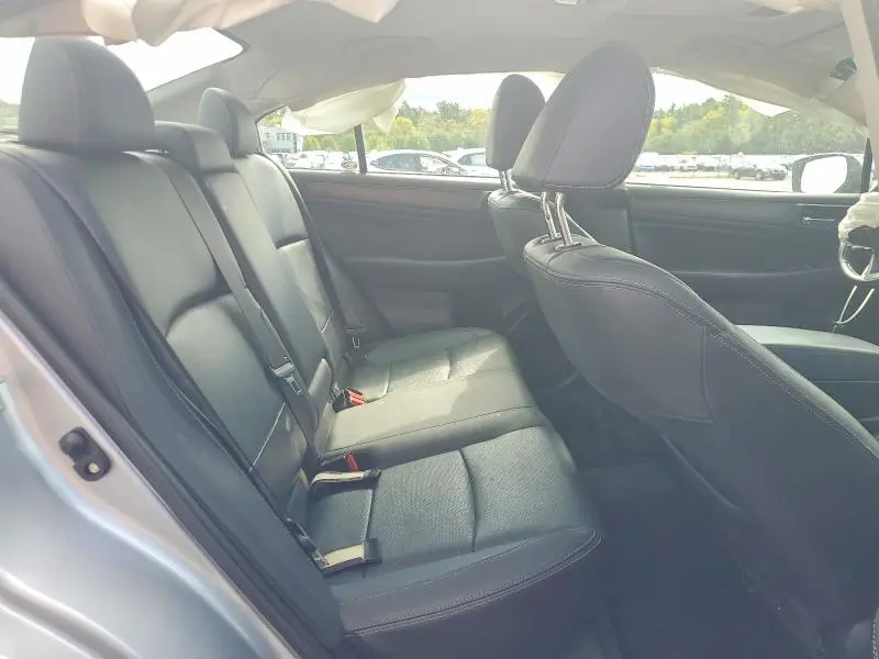 2017 SUBARU LEGACY 3.6R LIMITED  