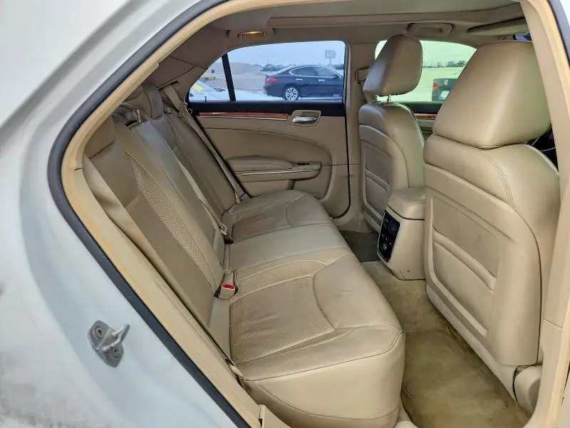 2013 CHRYSLER 300C   