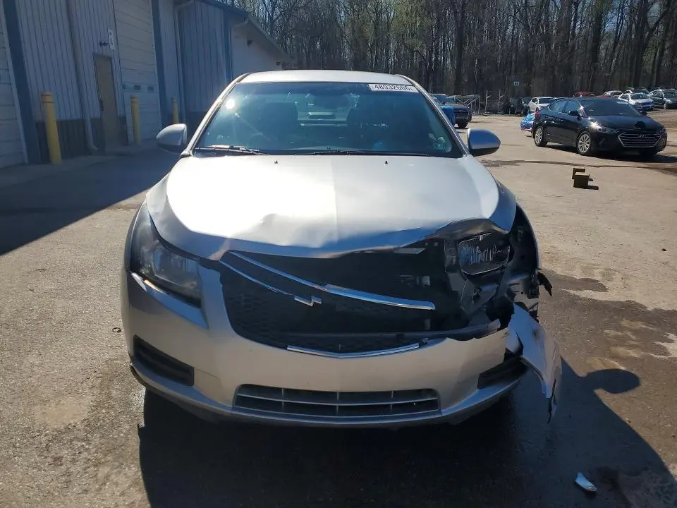 2013 CHEVROLET CRUZE LT  