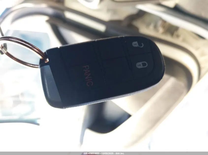 2013 DODGE JOURNEY SXT