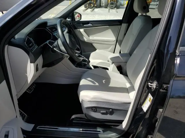 2022 VOLKSWAGEN TIGUAN SE R-LINE BLACK  