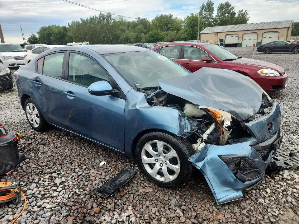 2011 MAZDA 3 I  