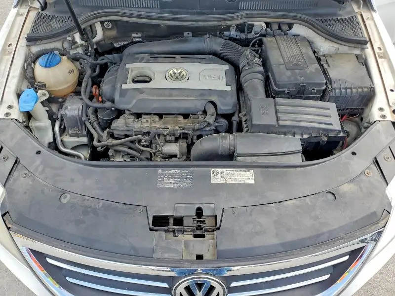 2011 VOLKSWAGEN CC SPORT  
