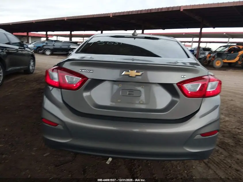 2017 CHEVROLET CRUZE LT AUTO