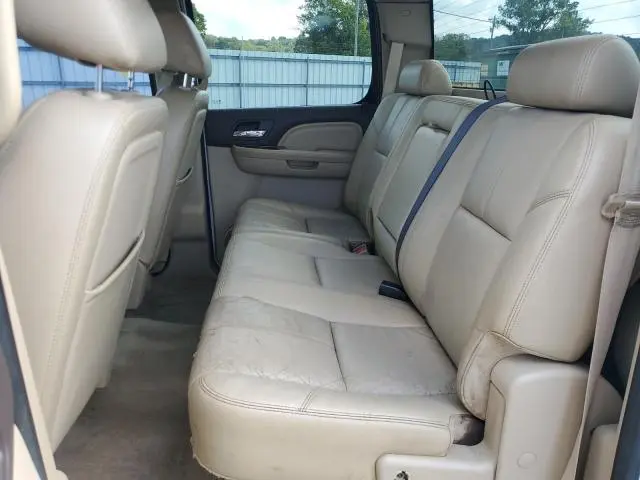 2011 GMC SIERRA K2500 DENALI  