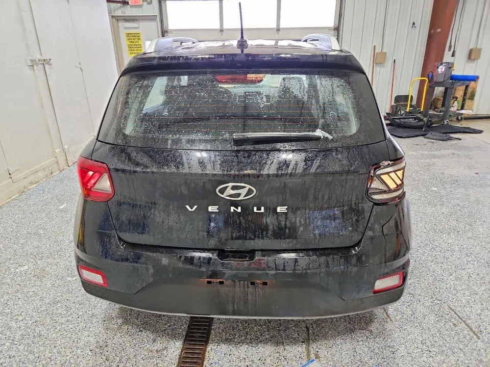 2025 HYUNDAI VENUE SEL  