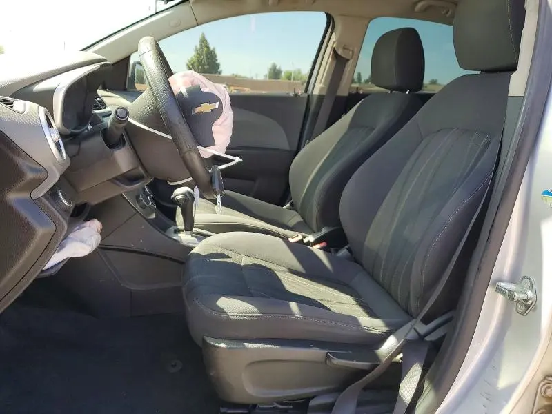 2017 CHEVROLET SONIC LT  
