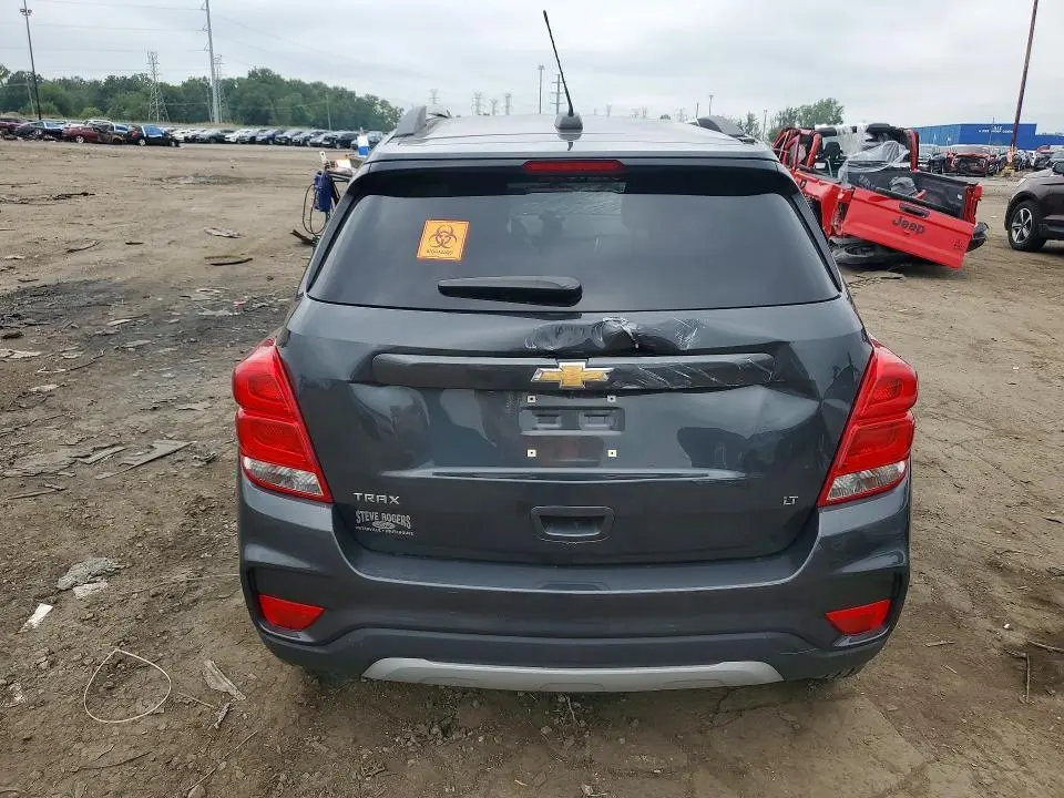 2017 CHEVROLET TRAX 1LT  