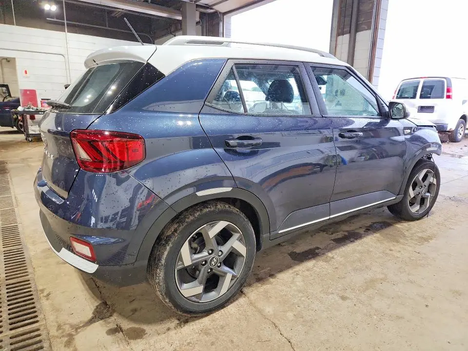 2023 HYUNDAI VENUE LIMITED  