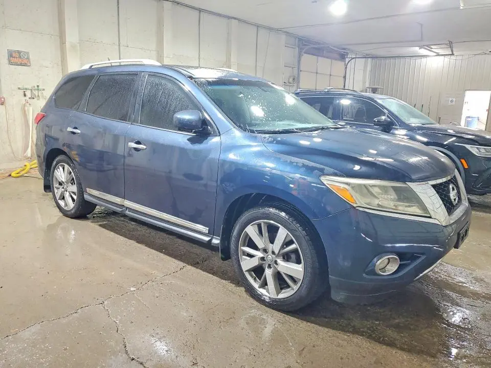 2014 NISSAN PATHFINDER S  