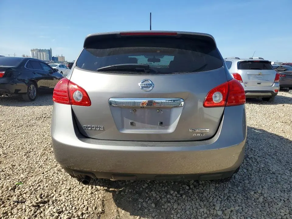 2012 NISSAN ROGUE S  