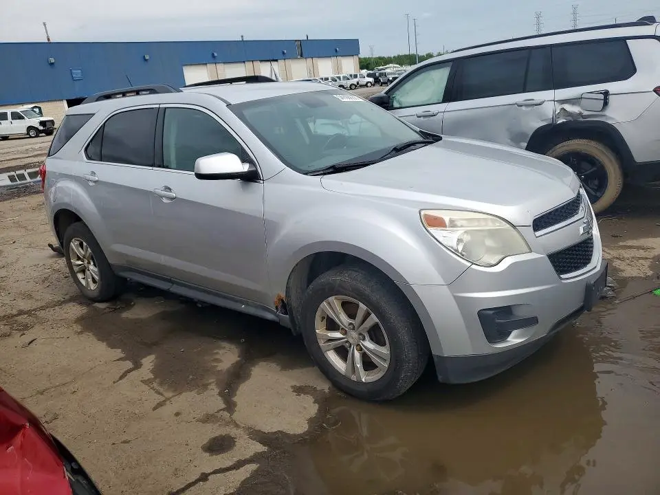 2015 CHEVROLET EQUINOX LT  