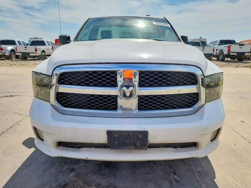 2014 RAM 1500 ST  
