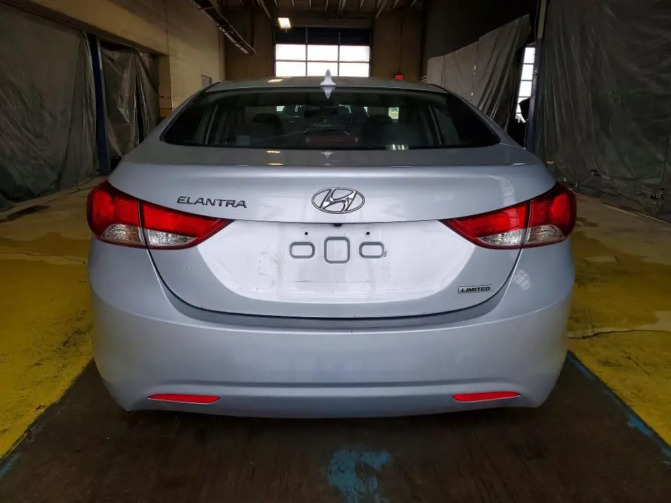 2013 HYUNDAI ELANTRA LIMITED  
