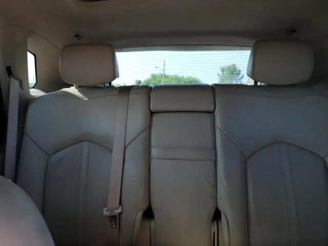 2011 CADILLAC SRX LUXURY COLLECTION  