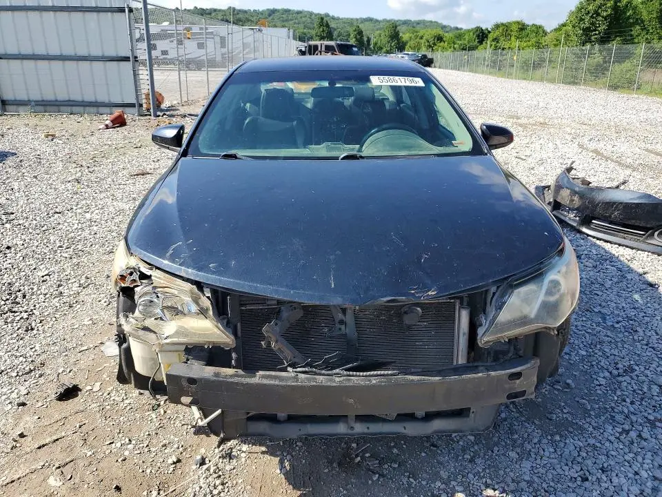 2012 TOYOTA CAMRY SE  