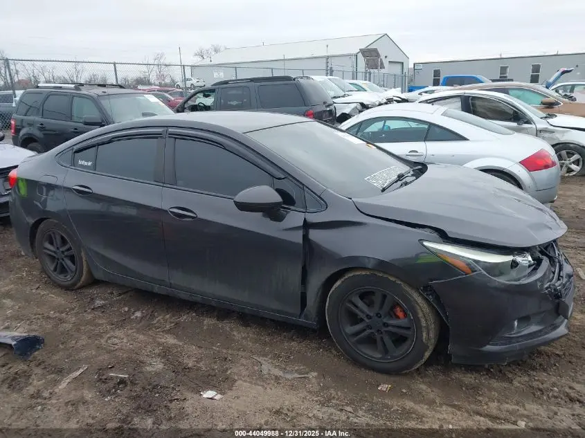 2017 CHEVROLET CRUZE LT AUTO