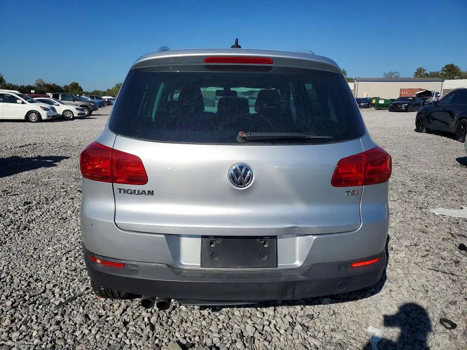 2017 VOLKSWAGEN TIGUAN WOLFSBURG  
