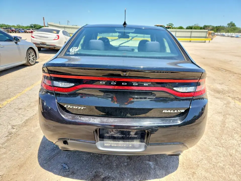 2015 DODGE DART SXT  