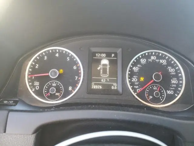 2017 VOLKSWAGEN TIGUAN SPORT  