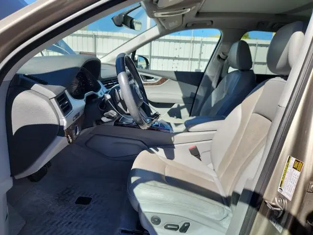 2017 AUDI Q7 PRESTIGE  