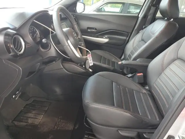 2020 NISSAN KICKS SR  