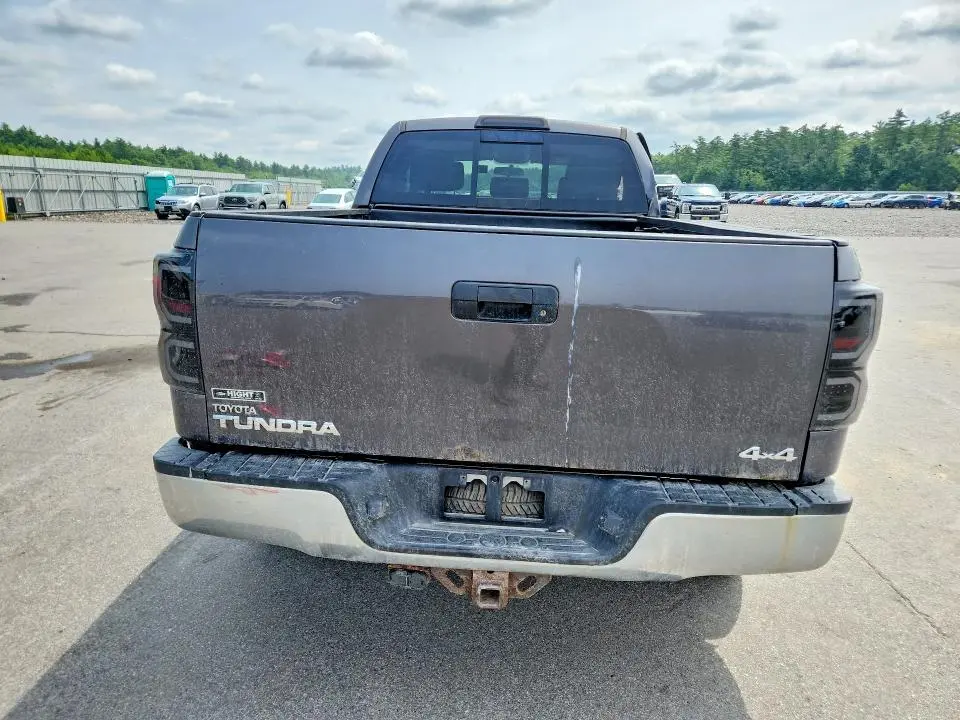 2012 TOYOTA TUNDRA DOUBLE CAB SR5  