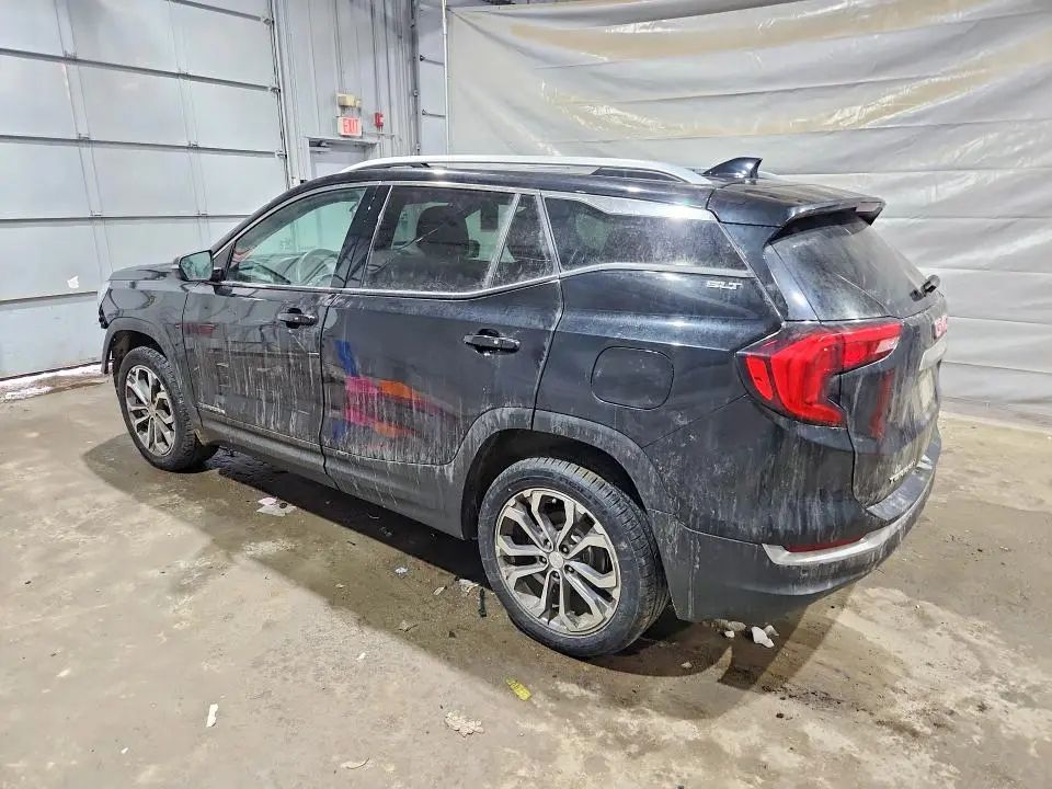 2021 GMC TERRAIN SLT  