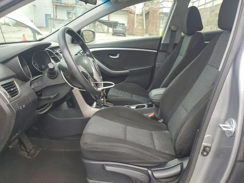 2016 HYUNDAI ELANTRA GT BASE  
