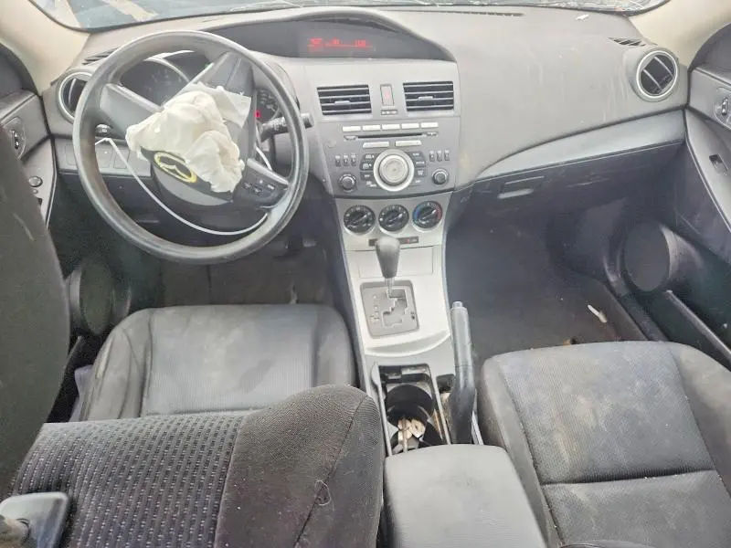 2011 MAZDA 3 I  