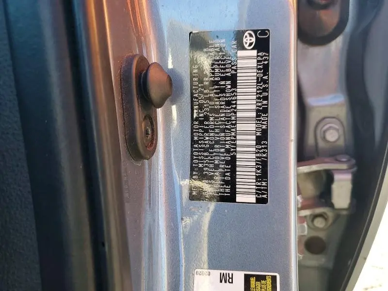 2021 TOYOTA COROLLA LE  