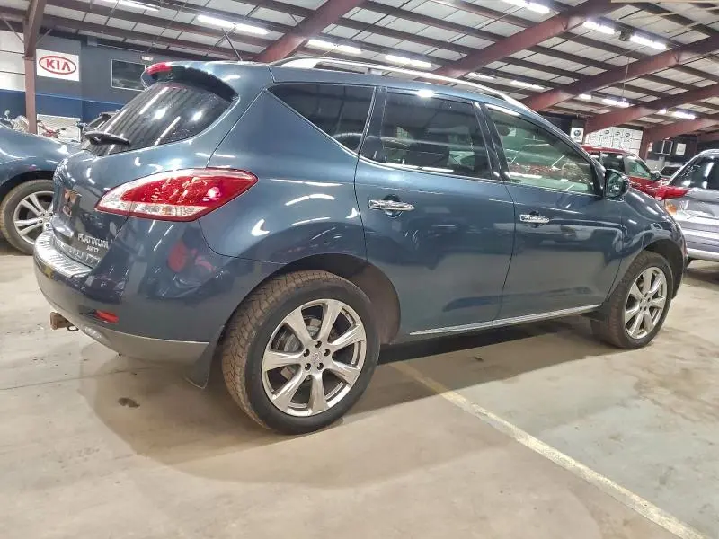 2014 NISSAN MURANO S  