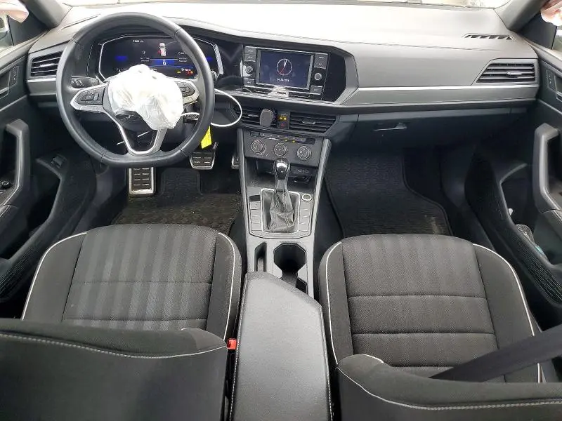 2024 VOLKSWAGEN JETTA SPORT  