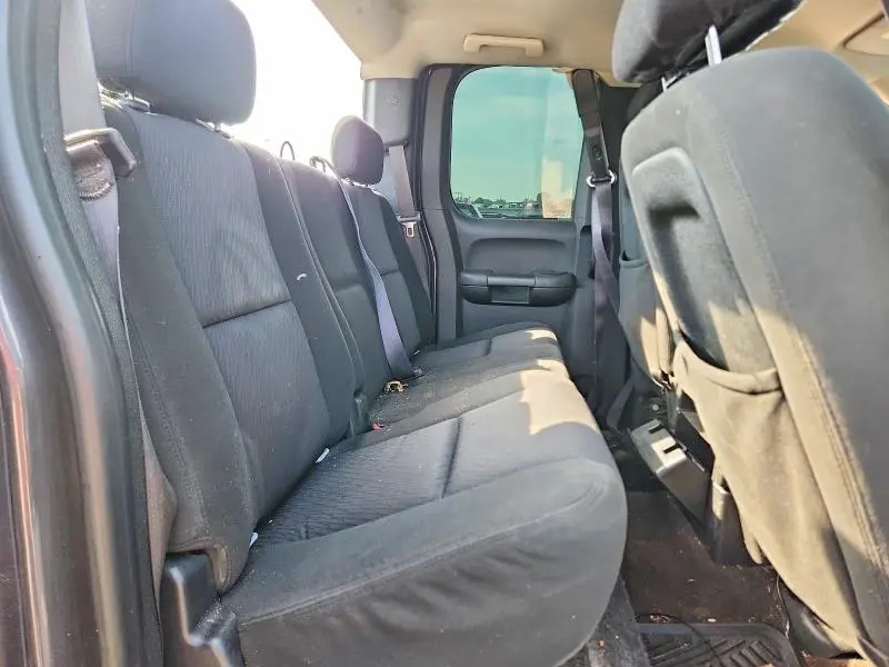 2011 CHEVROLET SILVERADO K1500 LT  