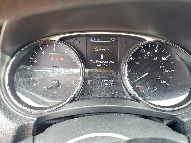 2014 NISSAN ROGUE SV  