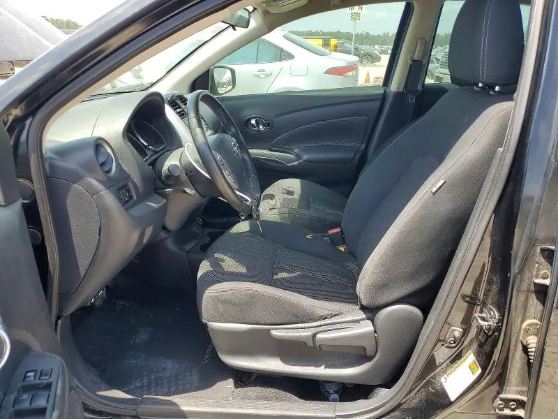2018 NISSAN VERSA SV  