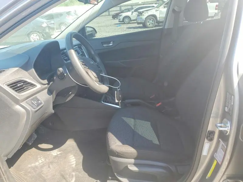2022 HYUNDAI ACCENT SE  