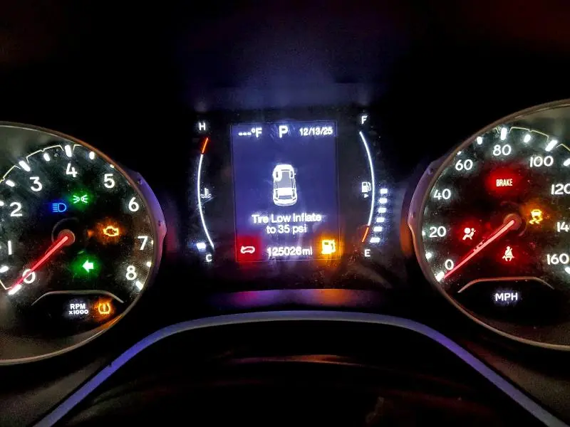 2017 JEEP COMPASS SPORT  