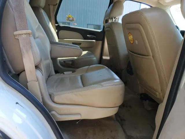2011 GMC YUKON DENALI  