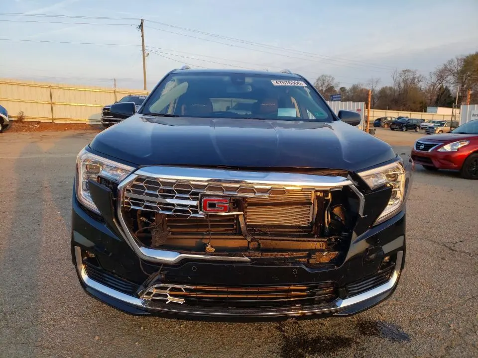2024 GMC TERRAIN DENALI  