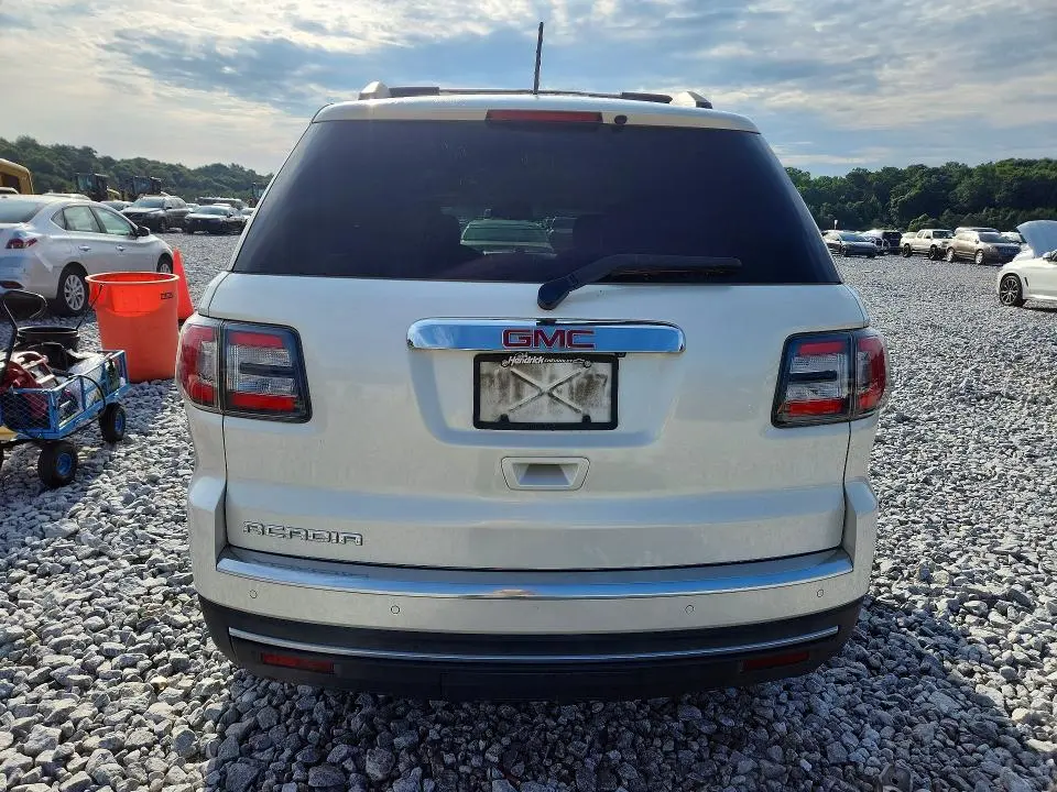 2015 GMC ACADIA SLT-2  