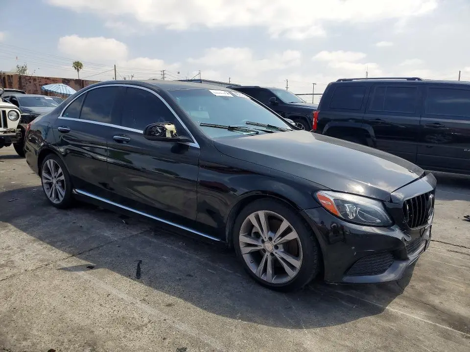 2015 MERCEDES-BENZ C 300  