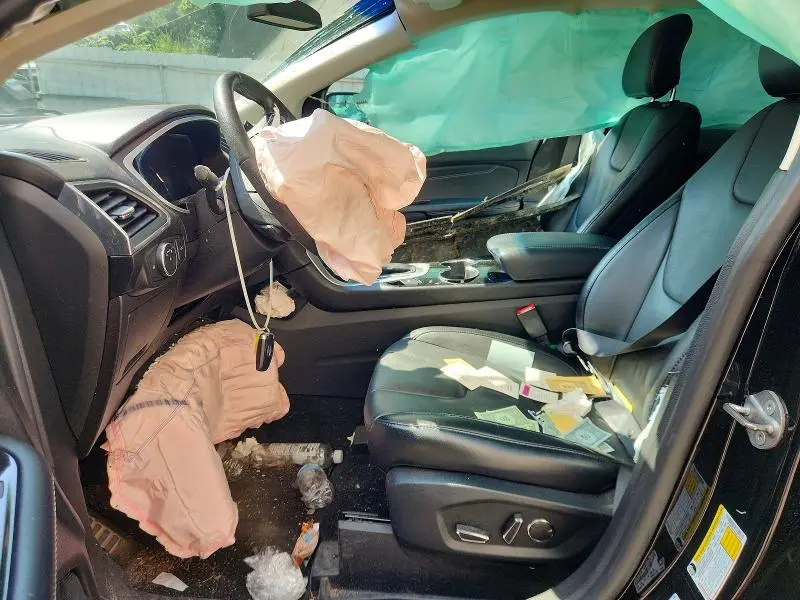 2018 FORD EDGE TITANIUM  