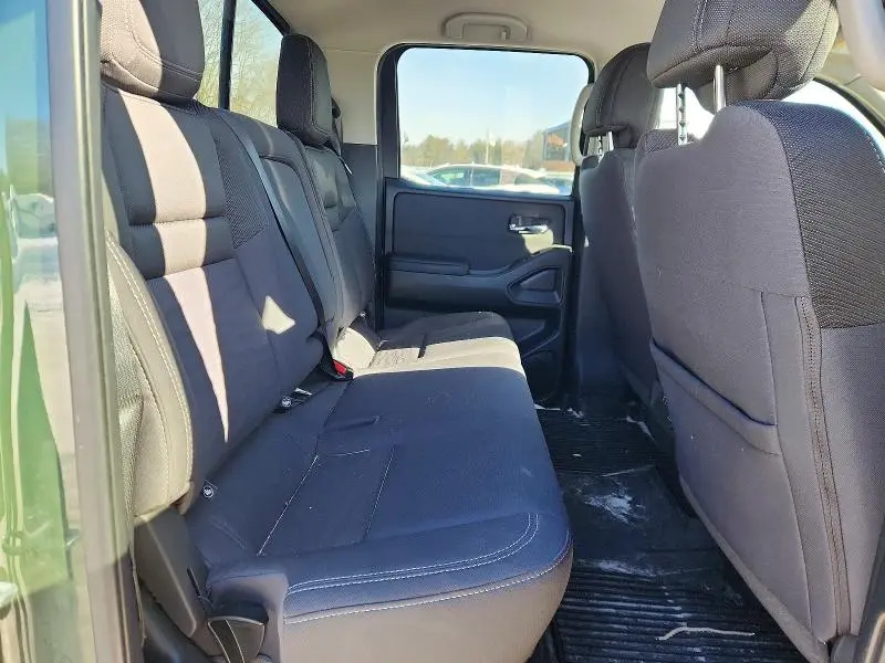 2024 NISSAN FRONTIER S  