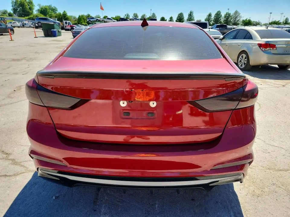 2018 HYUNDAI ELANTRA SPORT  